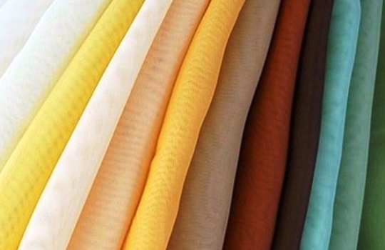 Ketahui 8 Jenis Kain Hijab yang Cocok untuk Berbagai Aktivitas