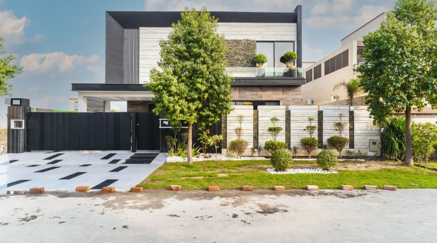 Ide desain rumah dua lantai sederhana dengan gaya minimalis modern